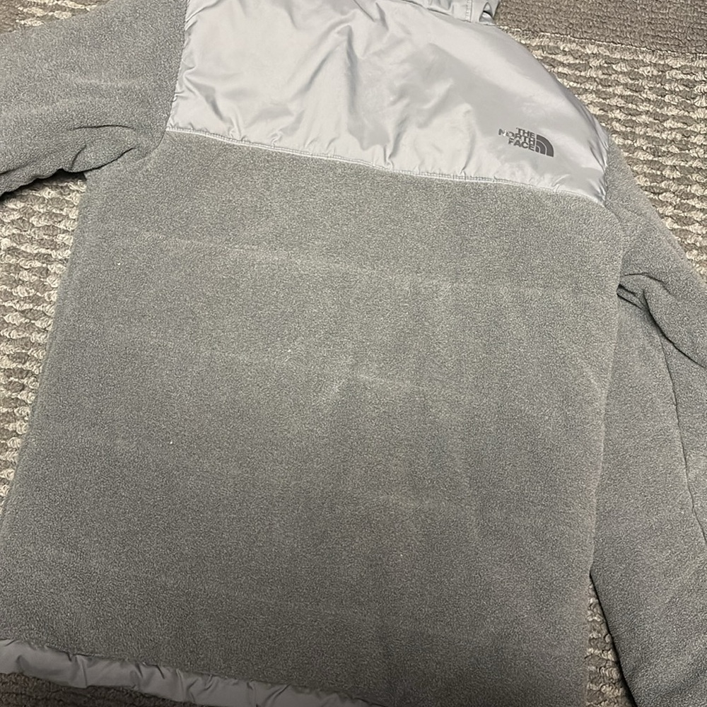 Northface - Picture 3 of 3
